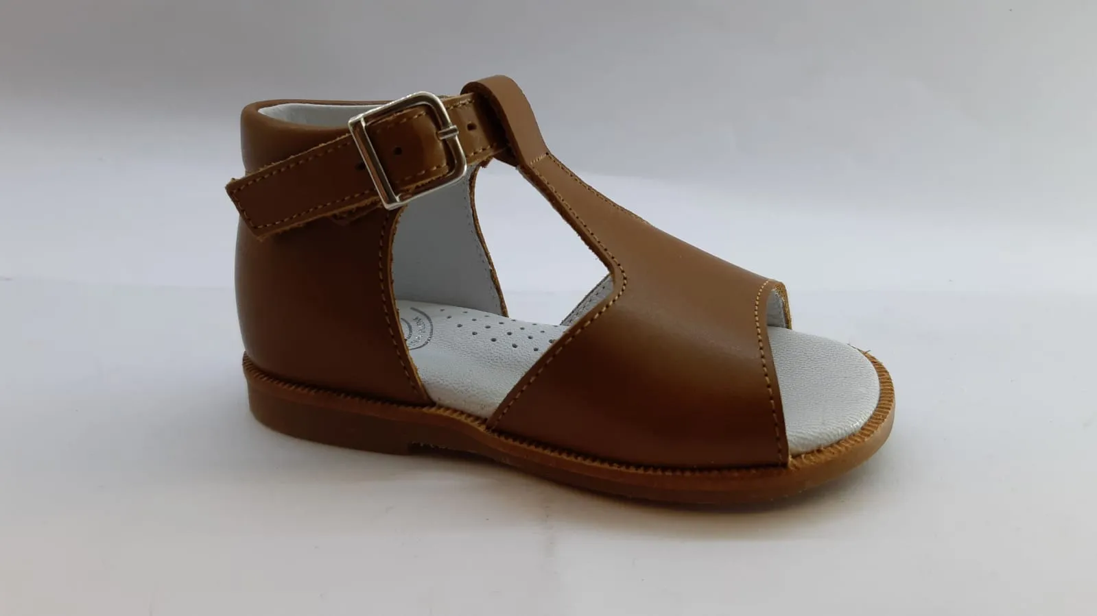 Beberlis Tan Leather Hightop Sandals