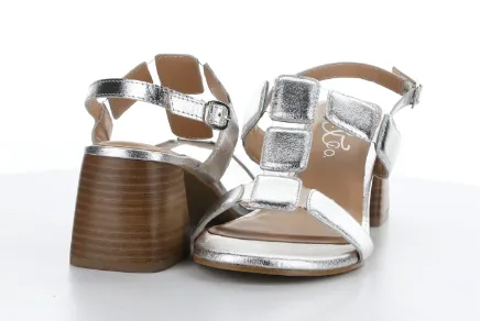 Bos & Co Glow Sandals | White   Silver