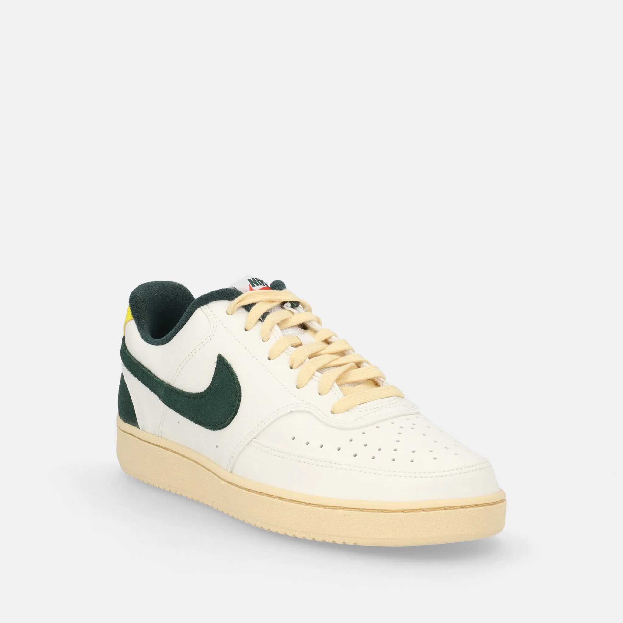 NIKE COURT VISION LOW