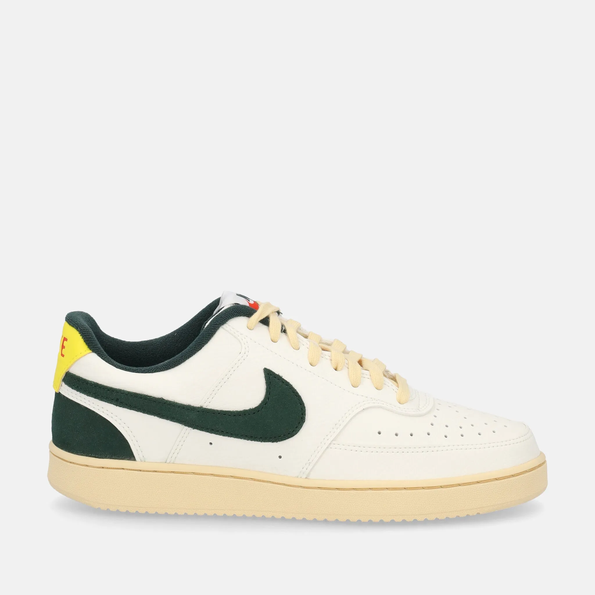 NIKE COURT VISION LOW