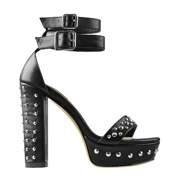 Sandals Queen Trhijard (Black)