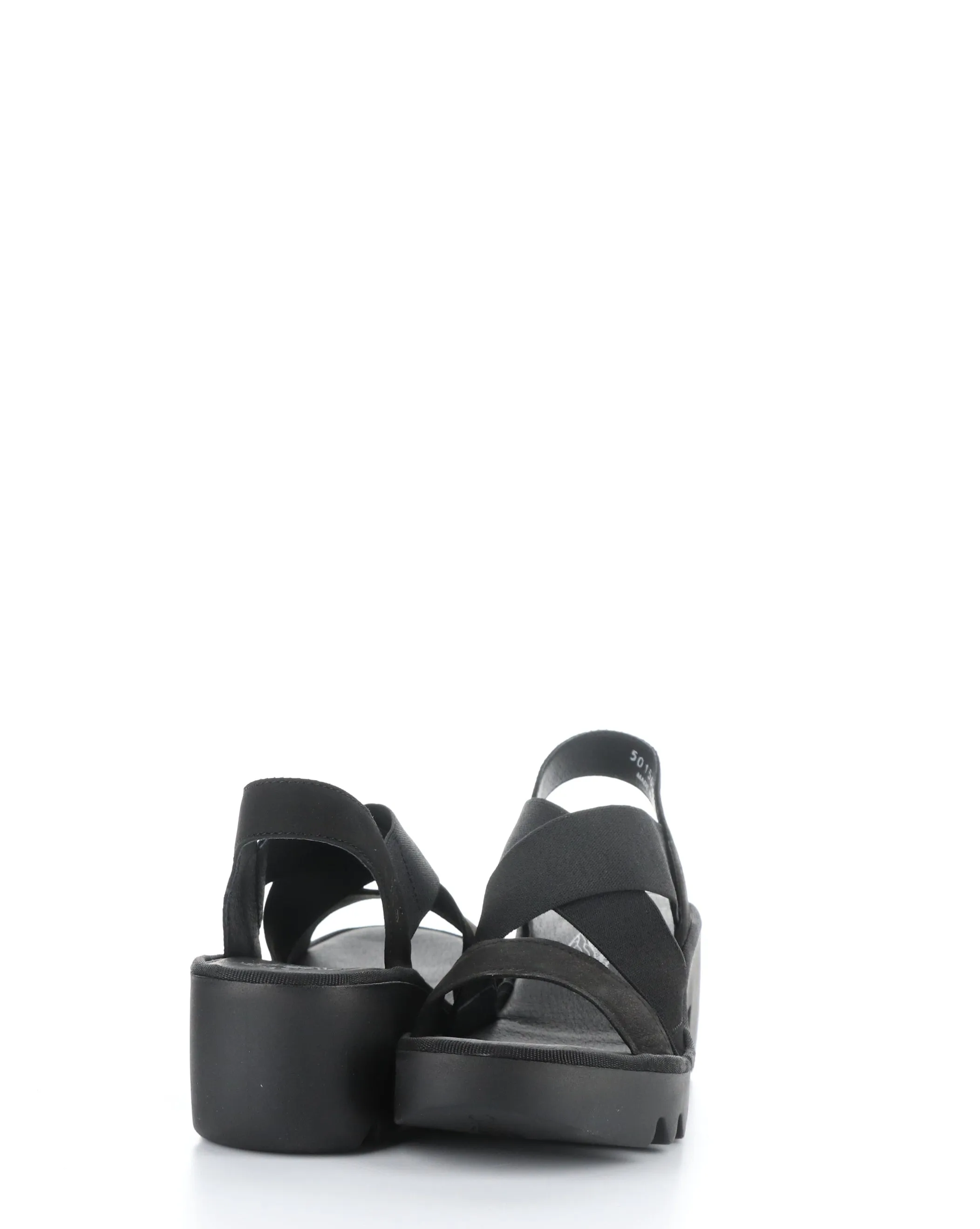 TAJI502FLY 000 BLACK Round Toe Sandals