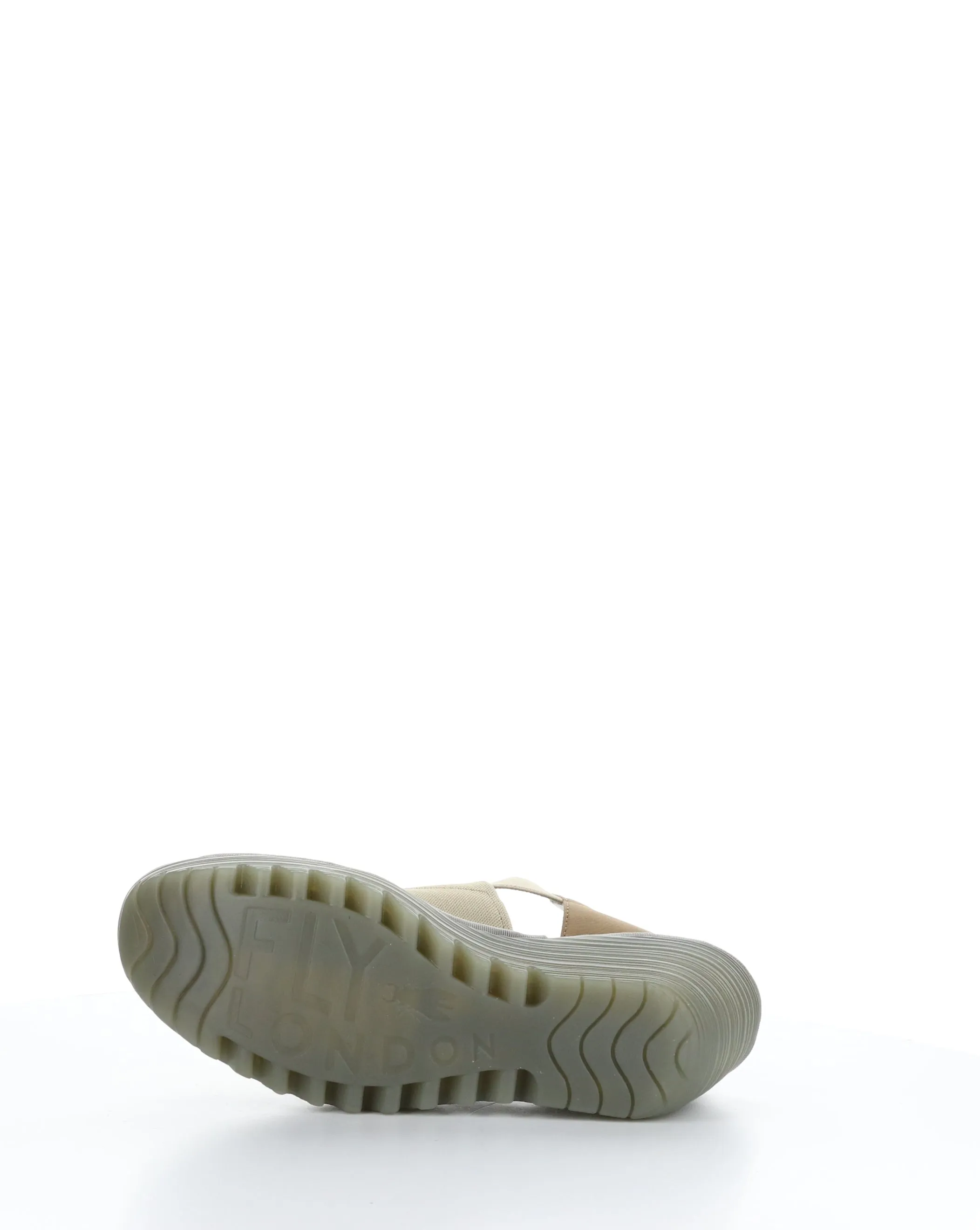 YUBA385FLY 010 SAND Elasticated Sandals